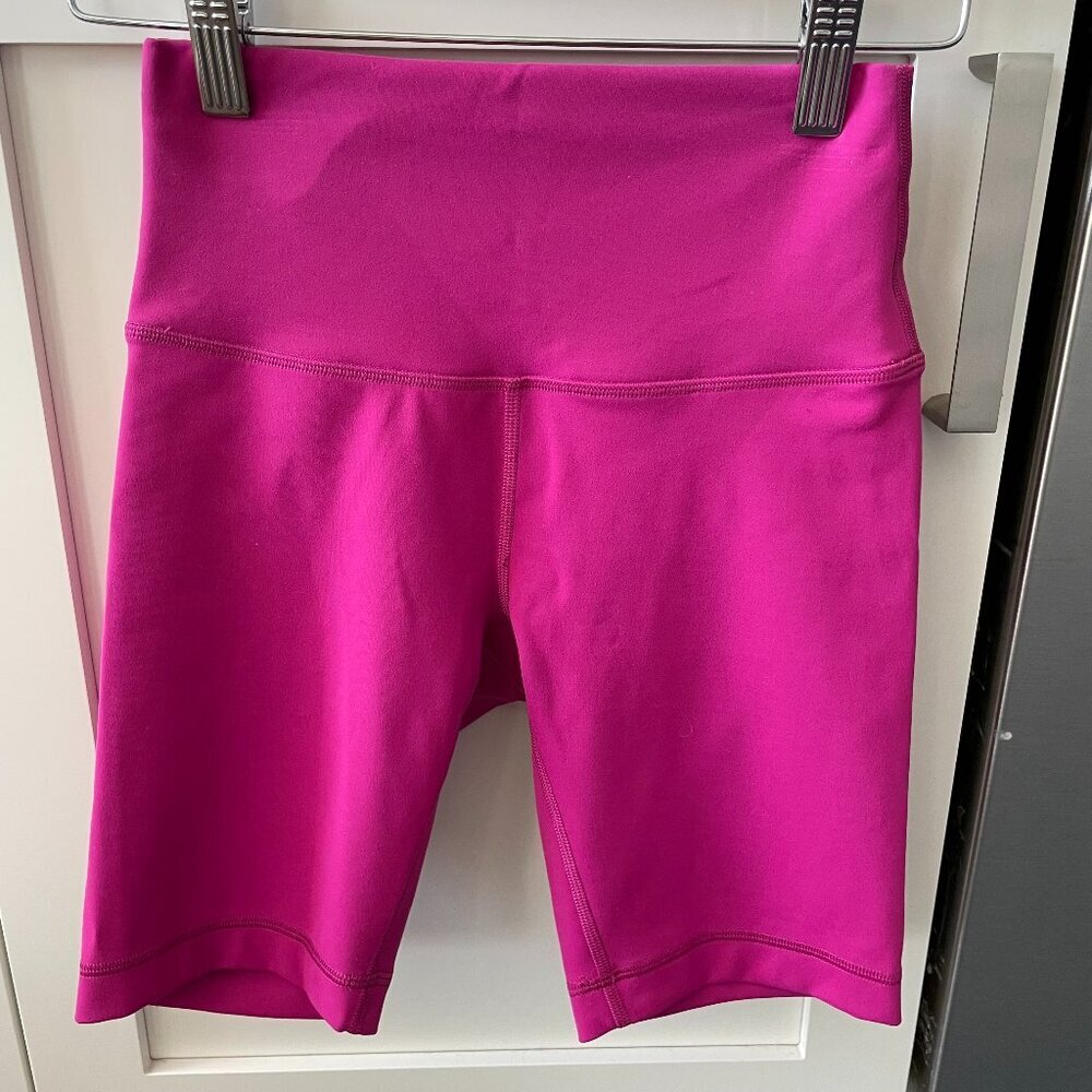 Lululemon Align High-Rise Short 8" Activewear Yoga Magenta Pink Sz 4 (dot & tag)